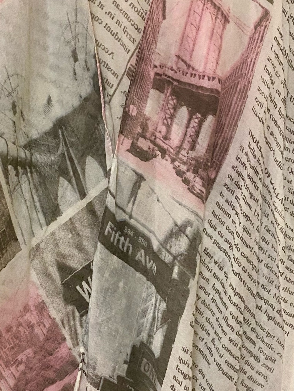 Newspaper Print Kimono with Pink and Gray Photo Blocks - One Size - EUC! - Picture 2 of 4